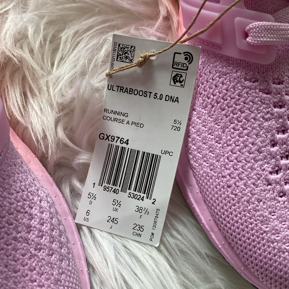 ❄️ADIDAS Ultraboost 5.0 DNA J Women’s 6 - Picture 6 of 16
